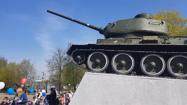 Детский сад "Рябинушка" Химки. День победы 2019 смотреть онлайн