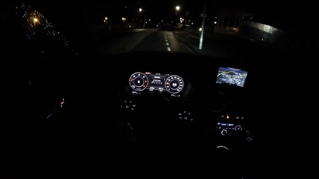 Audi A3 Saloon 30 TDI (2019) | POV City Drive @ night смотреть онлайн