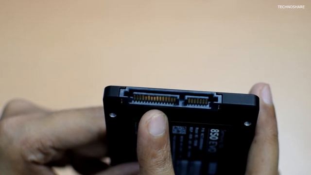 Samsung SSD 850 EVO 500GB - Unboxing & Overview смотреть онлайн
