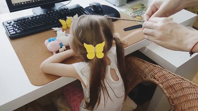Прическа дня с воздушными бабочками (Hairstyle of the day with air butterflies) смотреть онлайн