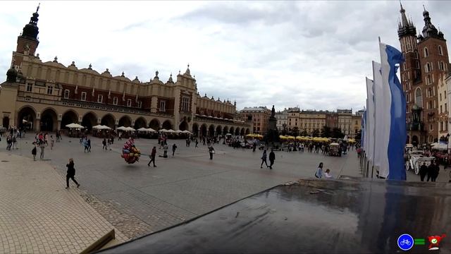 Польша, Краков, рыночная площадь. Timelapse смотреть онлайн