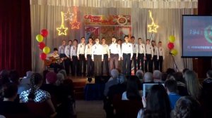 Десятый наш десантный батальон. Хор мальчиков 10А и 11А