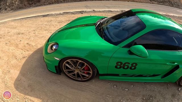 Porsche 981 Cayman S or 718 Cayman GT4 | Is the Price Gap Warranted? смотреть онлайн