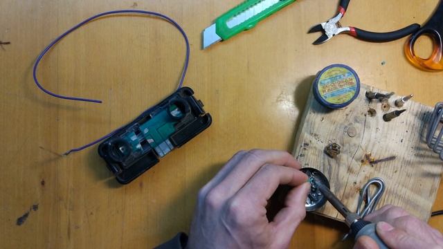 LED в фонари заднего хода ВАЗ 2112. Доработка проводки. смотреть онлайн