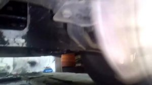 Chrysler Voyager 3. Как снять передний рычаг подвески и поменять шаровую.