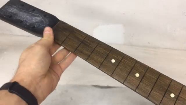 Восстановление старой гитары. Часть 2 смотреть онлайн