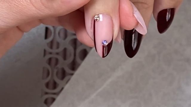 Камни НАМЕРТВО. Быстрый дизайн с камнями Swarovski смотреть онлайн