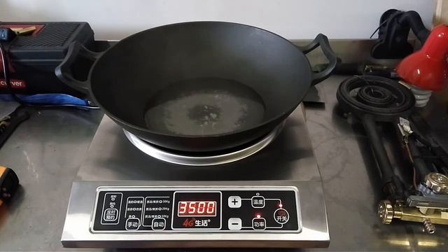 GoodWok: Чугуная вок сковорода на индукционной вок печи смотреть онлайн