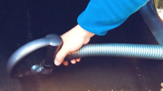 Последний раз мыл Пежо 308 в прошлом году. Как моете свою машину Вы? Что используете? смотреть онлайн