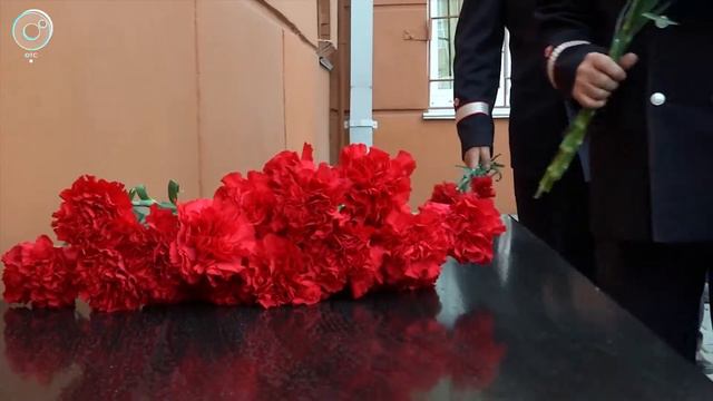 Стальной конь, везущий сразу много карет. 180 лет назад в России построили первую железную дорогу смотреть онлайн