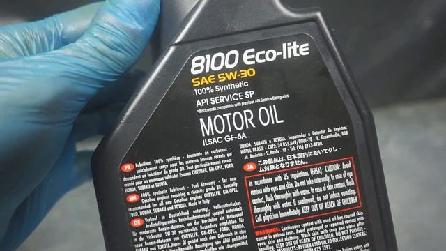 Motul 8100 Eco-lite 5W30 Jak Wygląda Oryginalny Olej Silnikowy?