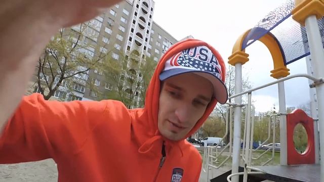 Спаниель Сёма : Укусила ТАКСА . Купили новый мячик в зоомагазине. смотреть онлайн