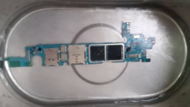 Samsung A5 A500f чистка системной платы в ультразвуковой ванне. смотреть онлайн