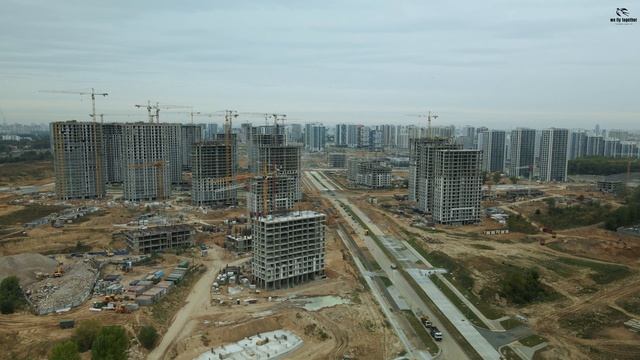 Облёт квартала Тропические острова, комплекс Минск Мир, сентябрь 2022 смотреть онлайн
