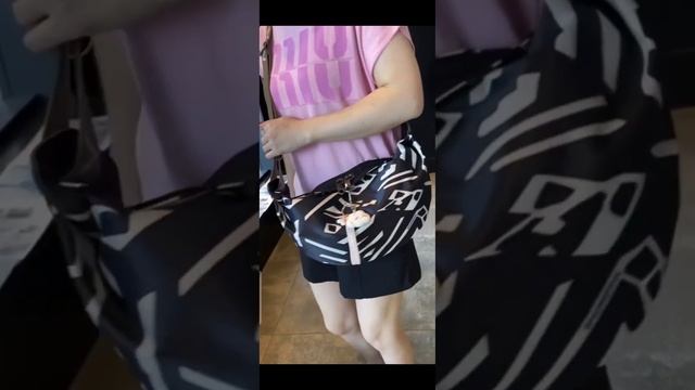 Женская спортивная сумка/барсетка из плотного плащепка качество очень хорошее