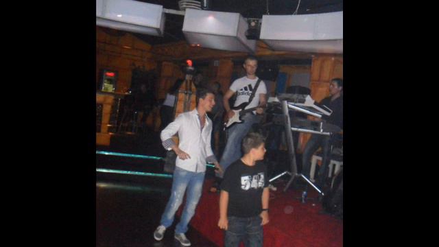 Srdjan Ilic KORG pa80 i m3 Kolo-VlašloČAČAK.wmv смотреть онлайн