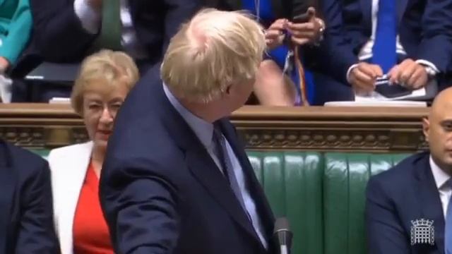 Boris Johnson vs Jeremy Corbyn over Brexit смотреть онлайн