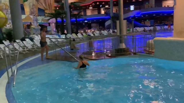 Аквапарк Мореон сегодня. Декабрь 2020. Москва. Обзор аквапарка. смотреть онлайн