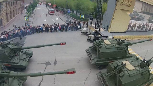 Голова в Облаках Репетиция парада Волгоград 2015 смотреть онлайн