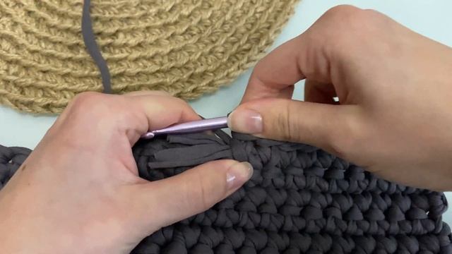 Как ввести новую нить в изделие крючком ? самый легкий способ! смотреть онлайн