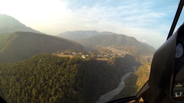 skydiving near Annapurna.Pokhara.Nepal. смотреть онлайн