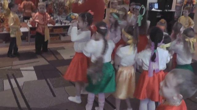 танец ромашка смотреть онлайн