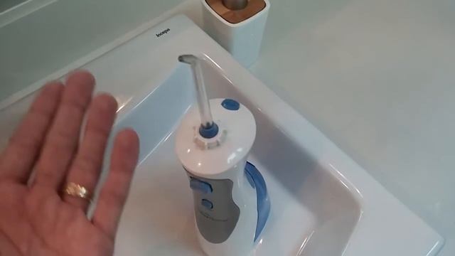 Waterpik Cordless Plus 2 anos de uso. Funciona ainda? смотреть онлайн