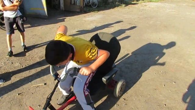 Теперь трайк у Антона с двумя контроллерами смотреть онлайн