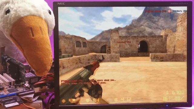 Играем в игры как 2002году. Ставим Conter Strike 1.3 с компакт диска и играем с ботами. смотреть онлайн