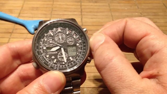 Citizen JY8020-52e (PMV65-2271) - Полный обзор