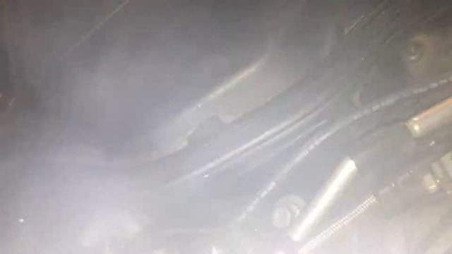 Ruptured coolant line? on 2008 Audi A8L-W12 смотреть онлайн