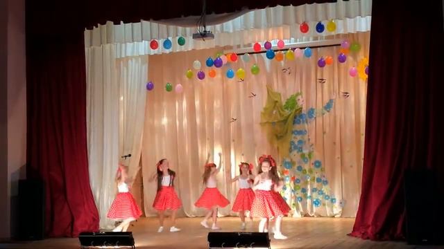 Танец "Попурри" смотреть онлайн