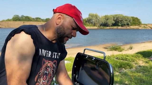 День рождения на реке не бывает без приключений. смотреть онлайн