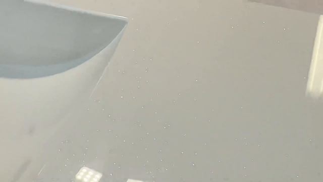 Столешница для ванной, белая м блёстками. смотреть онлайн