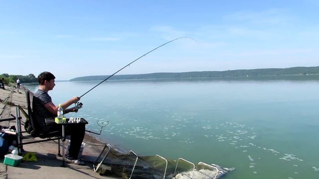 Рыбалка №4. Воронежское водохранилище. Рыбодром №2. Ловля на фидер. "Ох уж эти плиты" смотреть онлайн