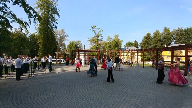 Кстово - 60 лет - Танцы в парке - 02 смотреть онлайн