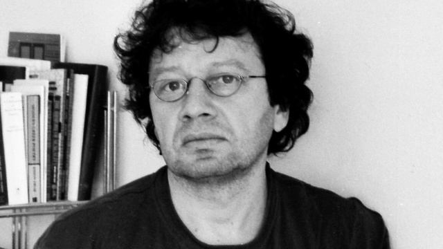 «Сом», читает Алексей Парщиков смотреть онлайн