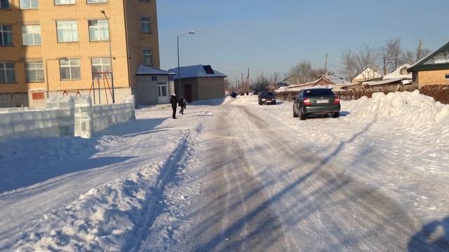 Мотокросс, зимняя разминка. Дети 6 лет. смотреть онлайн