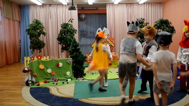 ГБОУ Школа № 1241, эстафета искусств.Спектакль лягушка Маша. смотреть онлайн