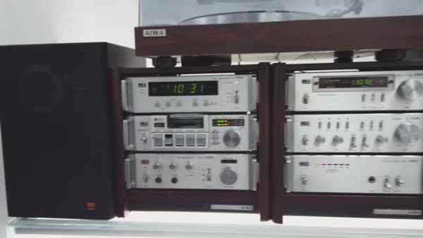 Музыкальный цент AIWA 22