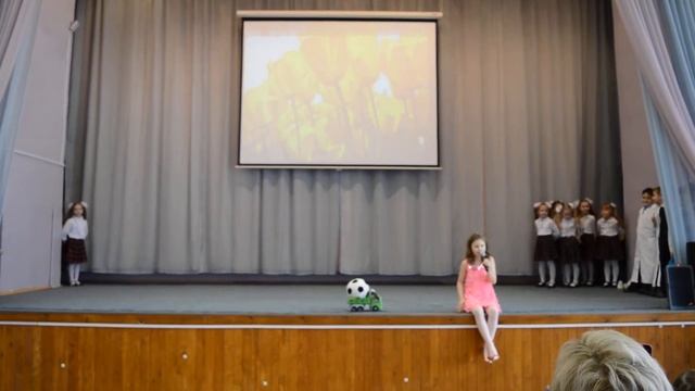 Музыкальный видеоклип "Про папу и дочку" смотреть онлайн