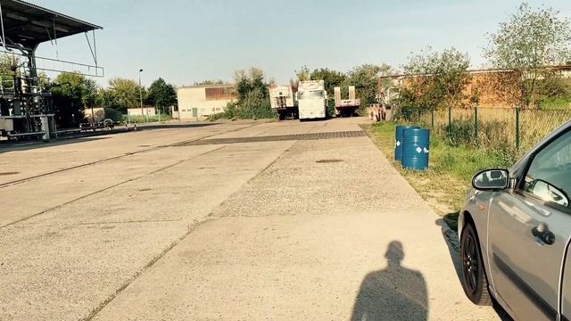 Разгрузка на гоночной трассе Тюнинг фуры DAF XF106 Дальнобой по Германии смотреть онлайн