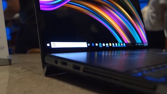 DOS PANTALLAS tactiles 4k en UN PORTATIL: ASUS Zenbook Pro Duo, primeras impresiones смотреть онлайн