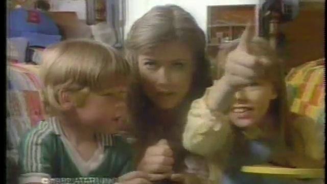 Atari Yar's Revenge 1982 TV commercial смотреть онлайн