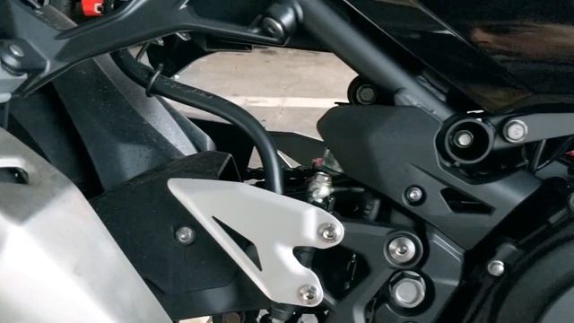 M4 Slip-on Mod for my Ninja 400 and a quick review смотреть онлайн