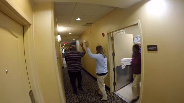 Hampton Inn and Suites Fredericksburg South Can't Stop that Feeling смотреть онлайн