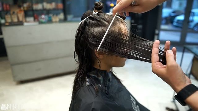 How To Cut Volume Women's Haircut