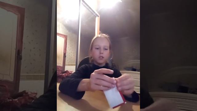 Распаковка бумажных сюрпризов 😺😺 смотреть онлайн