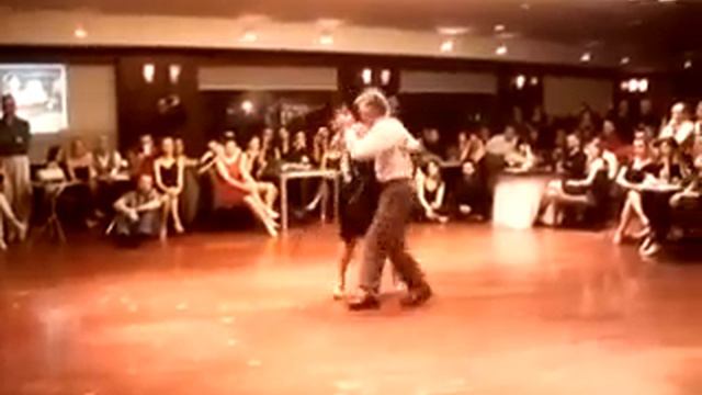 el flaco at point hotel 2.wmv смотреть онлайн