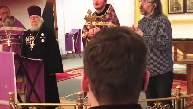 Почетное настоятельство